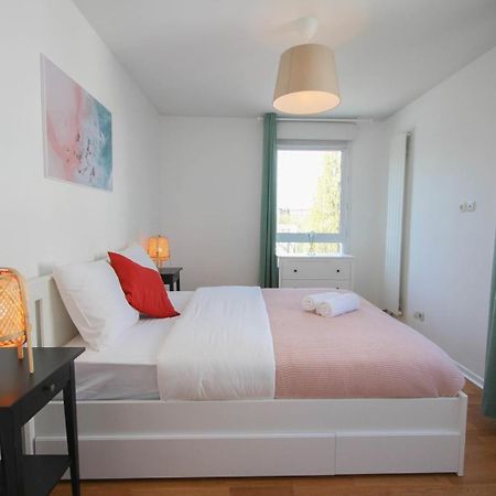 Apartment In Residence With Balcony And Parking Лилль Экстерьер фото